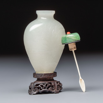 A Chinese carved white jade 'Geese' snuff bottle with a wooden stand, 18/19th C.