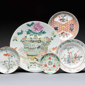 A Chinese qianjiang cai dish and a plate, two famille rose plates and a saucer, Chenghua, Yongzheng and Guangxu marks, 19th C.