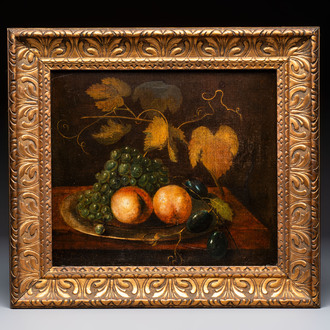 European school: still life with grapes, plums and peaches on a metal dish, oil on canvas, 17th C.