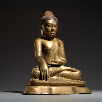 A Burmese partly lacquered bronze Mandalay Buddha, 19/20th C.