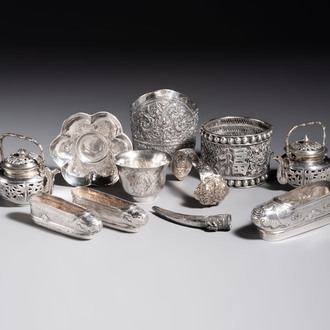 A collection of 11 Chinese silver wares, various marks, 19/20th C.