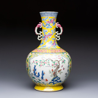 A Chinese famille rose yellow-ground 'Bats and Peaches' bottle vase, Jiaqing/Daoguang