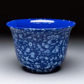 A Nevers white-splashed blue-ground 'à la bougie' bowl, France, late 17th C.