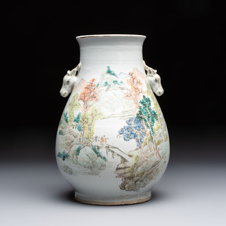 A Chinese qianjiang cai 'Hu' vase with mountainous landscape design, signed Shou Lu Xuan Zhu Ren 受祿軒主人, dated 1906