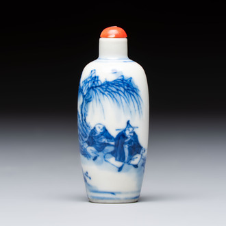A Chinese blue and white 'Fisherman' snuff bottle, 19th C.