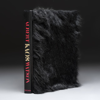 Albert Watson (1942): 'KAOS', sample copy with faux chimpanzee fur fitting, Taschen, 2017