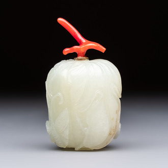 A Chinese carved jade melon-form snuff bottle with a red coral stopper, 1820-1880
