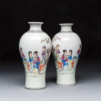A pair of Chinese famille rose 'Meiping' vases with elegant beauties in a garden, Qianlong mark, 20th C.