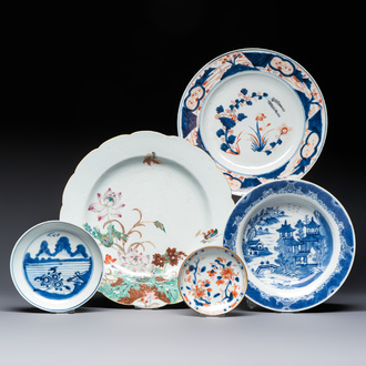 Five Chinese blue and white, Imari-style and famille rose wares, 18th C.