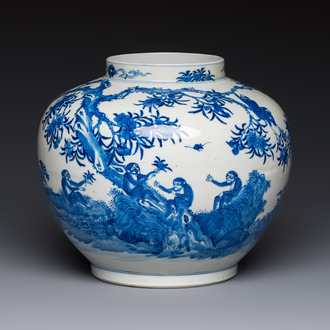 A Chinese blue and white 'Monkeys' vase, Man Tang Fu Ji 滿堂福記 mark, 19th C.