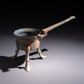 A Chinese archaic bronze food warming vessel, 'Jiao Dou 鐎斗', Han