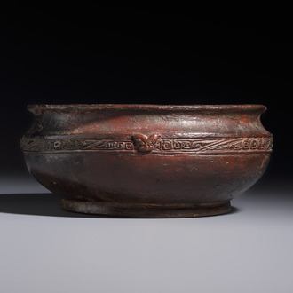 A rare Chinese inscribed archaic bronze food vessel, 'Gui 簋', Shang