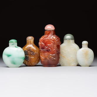 Five various Chinese jade, jadeite, agate and glass snuff bottles, 19th C.