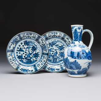 A Japanese Arita blue and white jug and a pair of plates, Edo, 17th C.