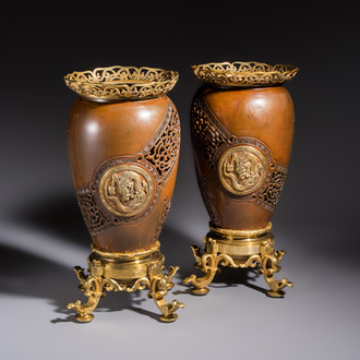 A pair of Belgian bronze and ormolu-mounted Japonism vases, Compagnie des Bronzes de Bruxelles, 19th C.