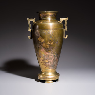 A fine and large Japanese mixed-metal bronze vase with handles, signed 'Dai Nihon Teikoku Ishikawa-ken Kanazawa Dōgyoku Kaisha sei', Meiji, 19th C.