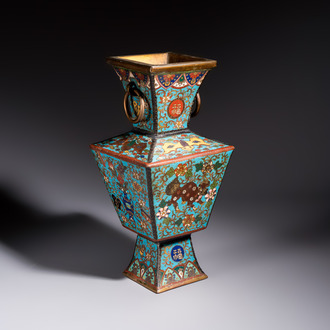 A Chinese cloisonné square 'Buddhist Lions and Antiquities' vase, Fu 福 mark, 19th C.