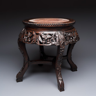 A Chinese marble-topped hongmu stand, 19/20th C.