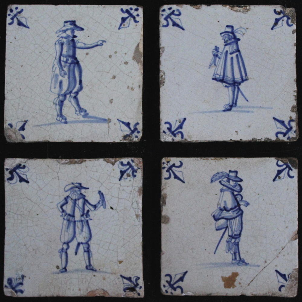 Lot de 9 carreaux diff&eacute;rents en fa&iuml;ence de Delft, bleu et mangan&egrave;se, sc&egrave;nes diff&eacute;rentes, 17e et 18e