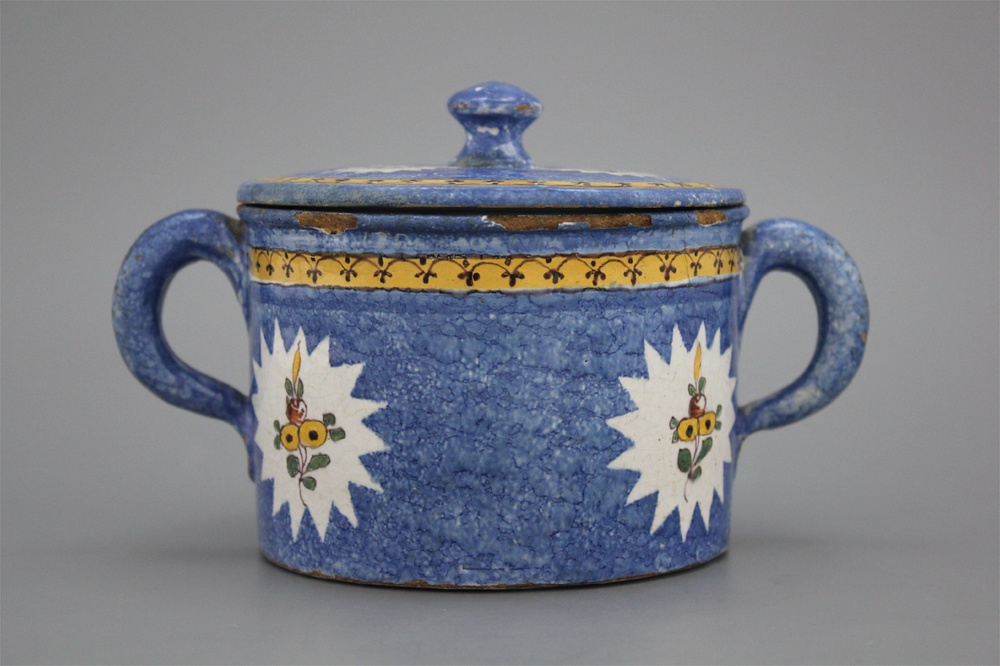 Suikerpot in Brussels aardewerk, ca. 1800