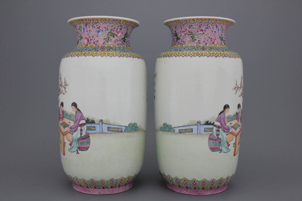 Paire de vases en porcelaine chinoise, famille rose, R&eacute;publique, 20e