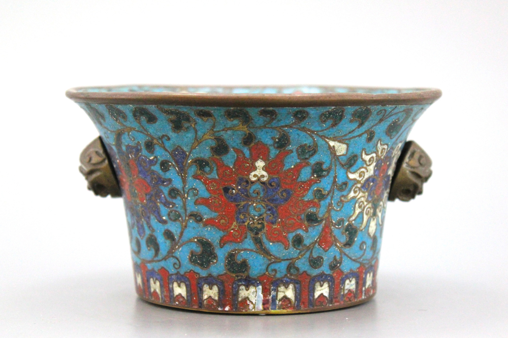 Pot &agrave; encens en &eacute;mail cloisonn&eacute;, Chine, dynastie Ming