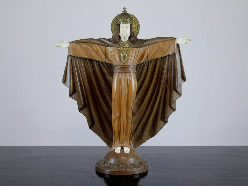 Importante sculpture en ivoire et bois du Christ, atelier De Wispelaere, Bruges, 1e moiti&eacute; 20e