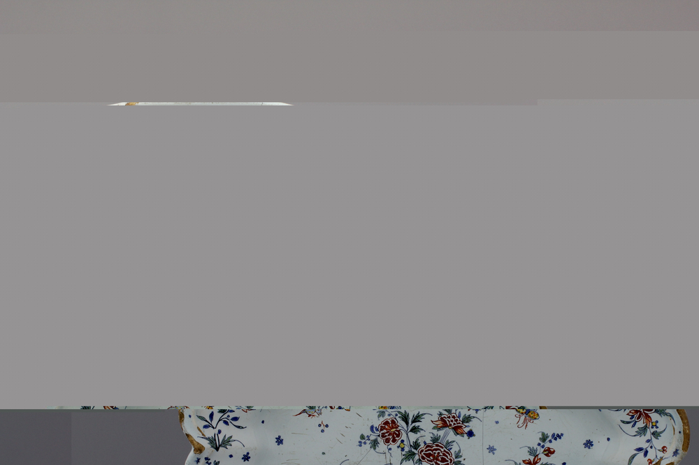 Grand plat oval et sali&egrave;re en fa&iuml;ence fran&ccedil;aise, Sinceny, 18e