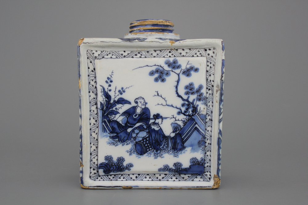 A Dutch Delft blue and white tea caddy, Adrianus Kocx, 1686-1701