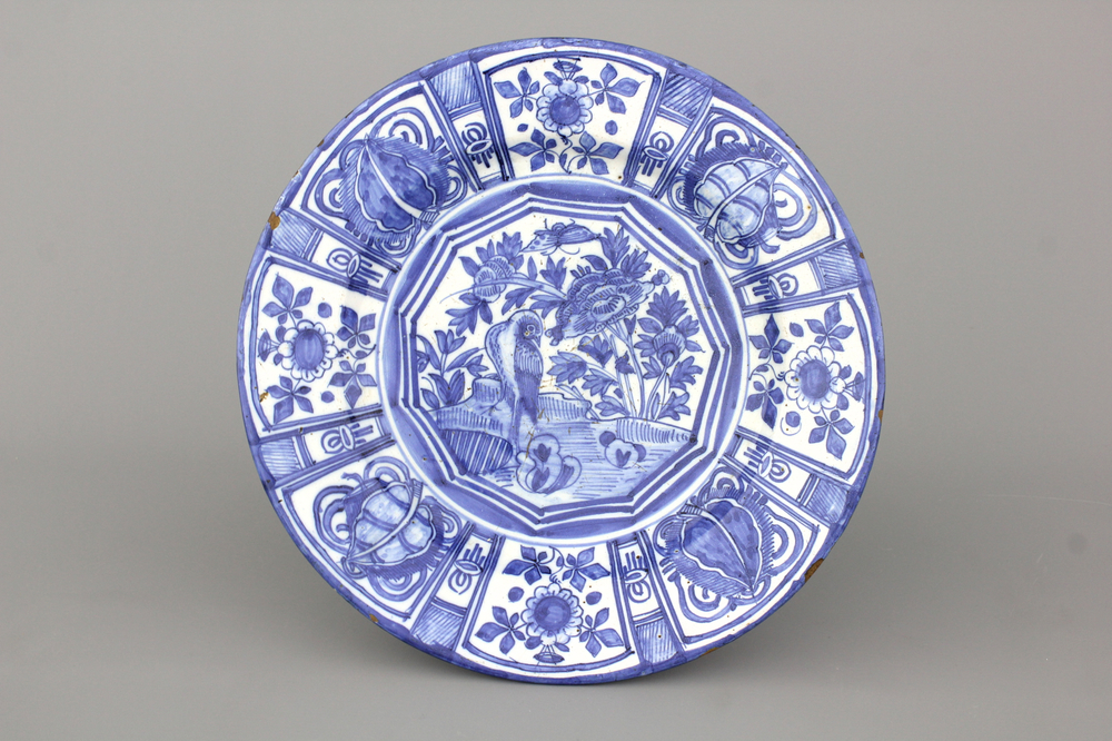A blue and white Haarlem chinoiserie Ming-style dish, 17th C.