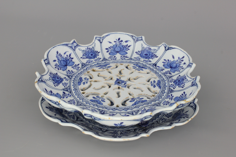 A fine Dutch Delft blue and white strawberry strainer, 18th C.