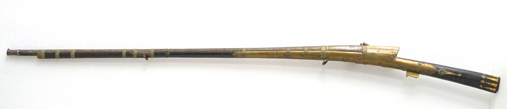 A large Indian matchlock gun, "Toraor", 18th C.