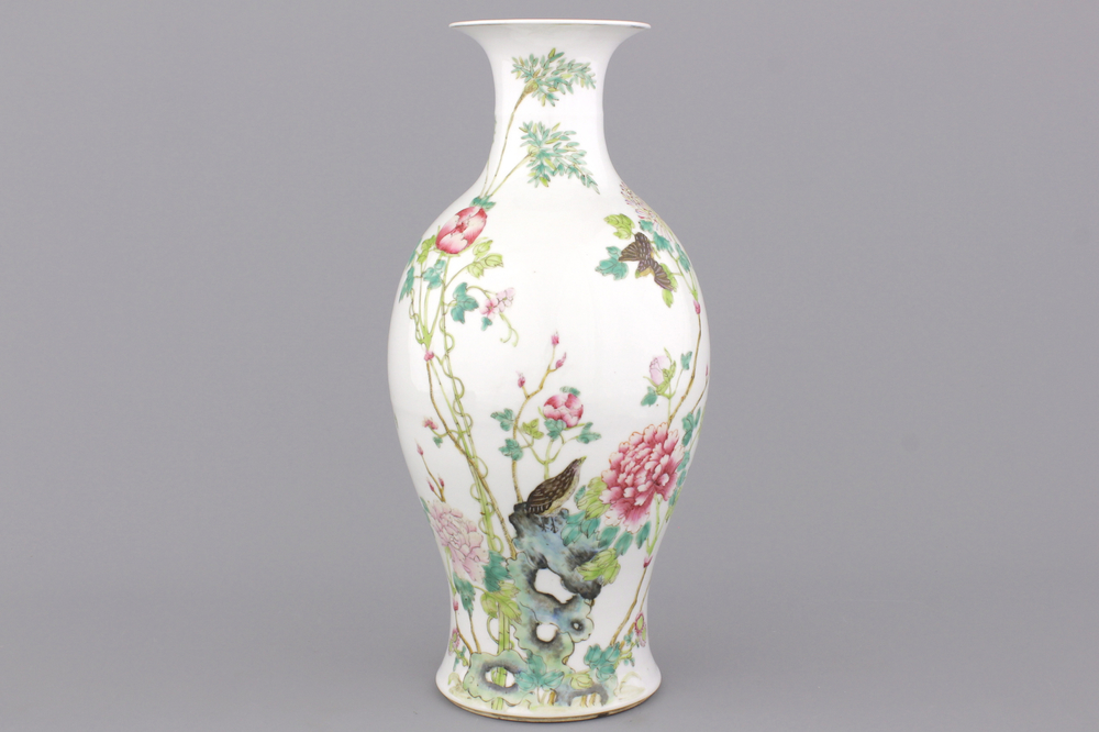 Vase en porcelaine de Chine &agrave; d&eacute;cor de caille, famille rose, Guangxu, 19e