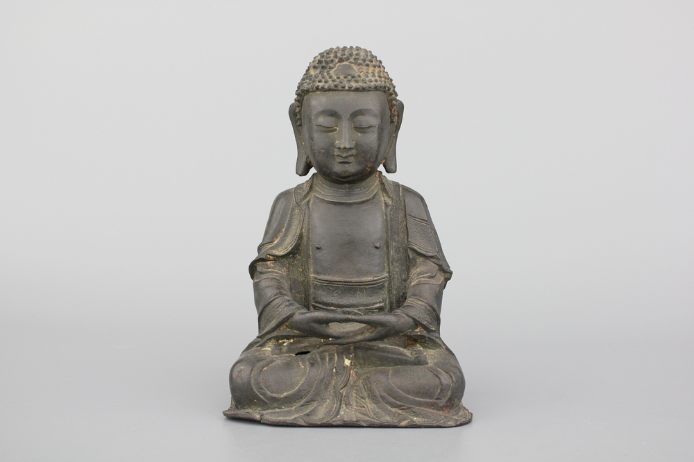 Bouddha chinois en bronze, dynastie Ming
