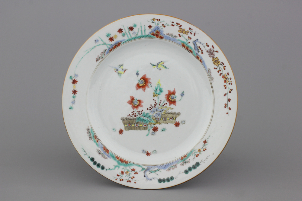 A fine Chinese porcelain Kakiemon style plate, Qianlong, 18th C.