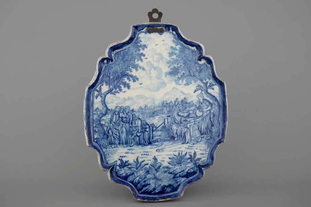 Een grote Rotterdamse plaquette met bijbelse voorstelling, ca. 1740