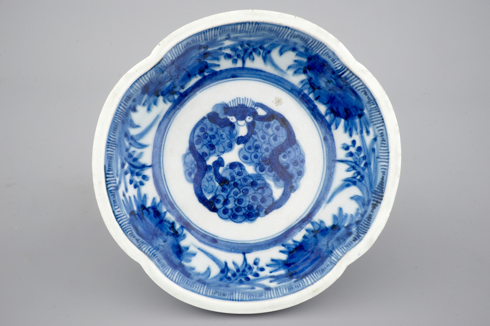 Un bol en porcelaine de Japon, 17/18&egrave;me