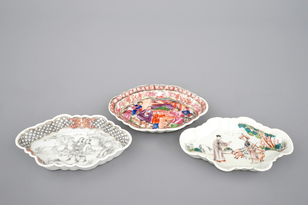 A set of three Chinese spoon trays, Yongzheng/Qianlong, 18th C.