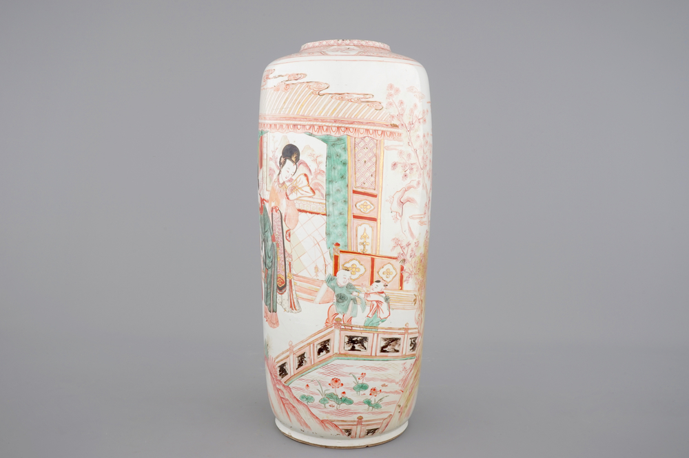 A large Chinese porcelaine famille verte, iron red and gilt rouleau vase, Kangxi, ca. 1720