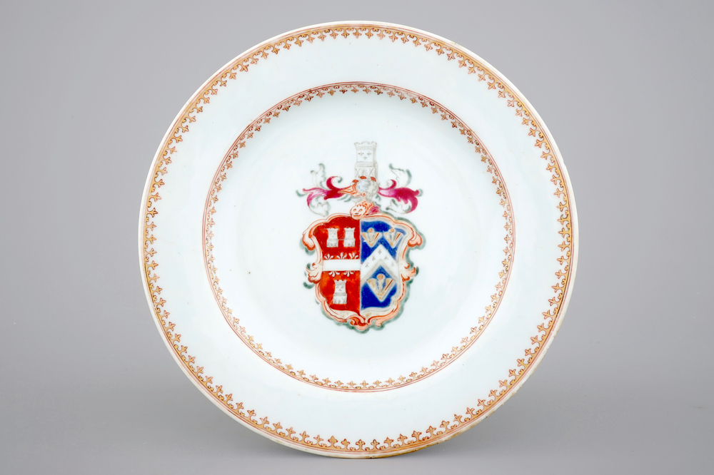 A Chinese famille rose export porcelain armorial plate, Qianlong, 18th C.