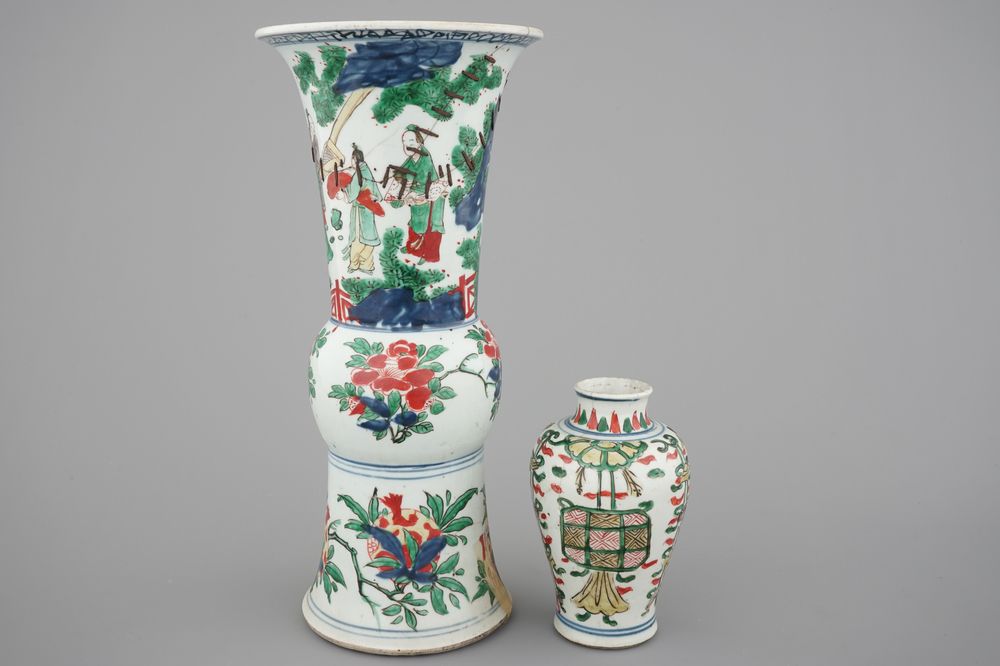 A Chinese wucai porcelain beaker vase and a smaller vase, Chongzhen (1628-1643), Transitional period