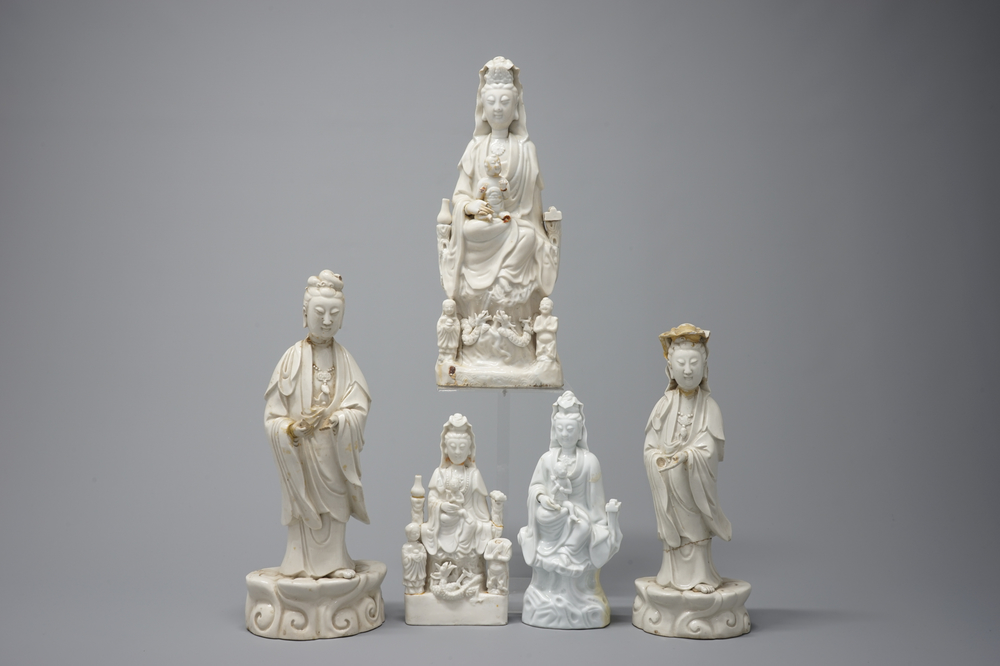 A collection of Chinese Dehua blanc de Chine figures of Guanyin, 18/19th C.