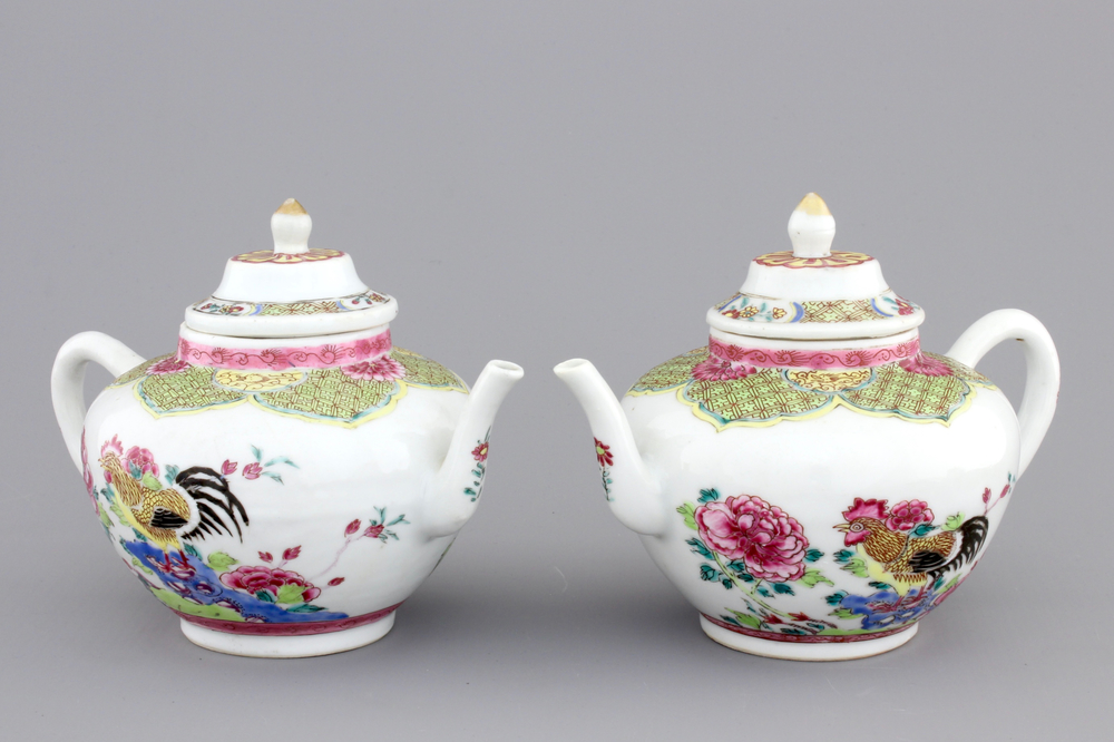 A pair of Chinese porcelain famille rose teapots with cockerels, Yongzheng, 1722-1735