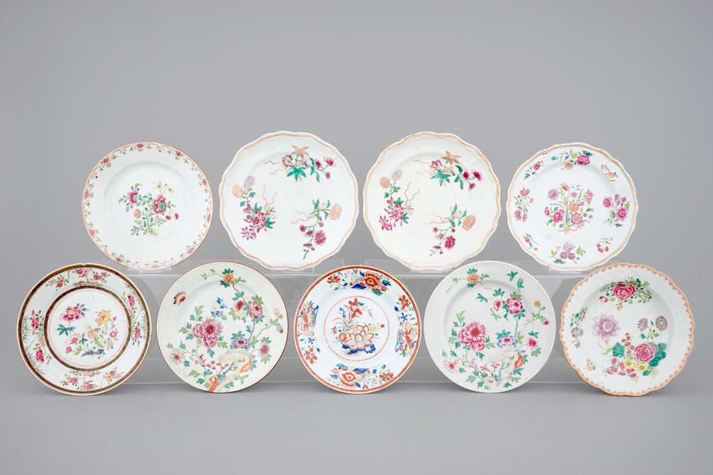 A set of 9 famille rose export porcelain plates, Qianlong, 18th C.
