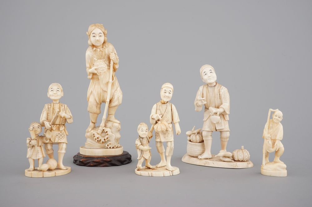Five Japanese ivory okimono carved figures, late Meiji - early Taisho, 19th to early 20th C.