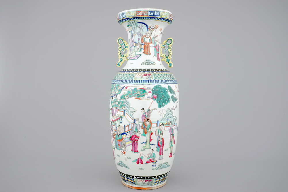 A tall Chinese famille rose porcelain vase with immortals, 19/20th C.
