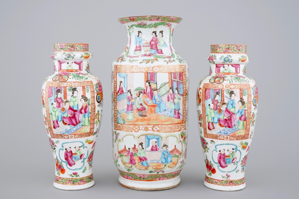 A set of three Chinese Canton rose medallion vases, ca. 1850