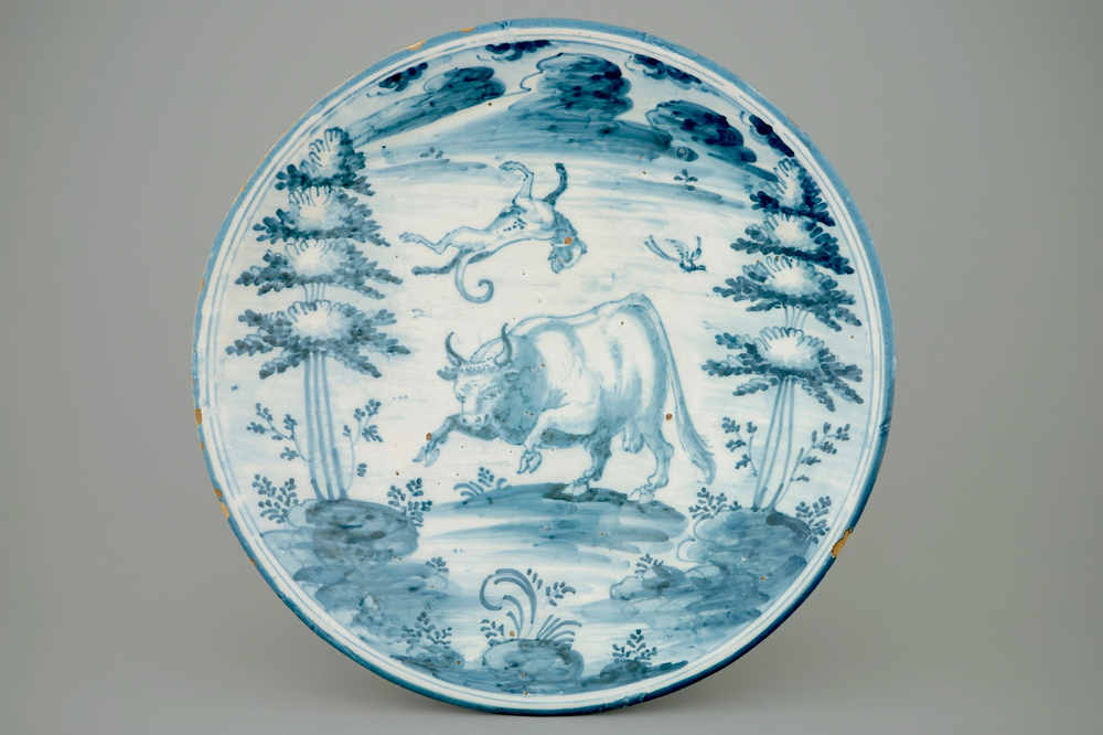 A blue and white Spanish dish, Talavera, 17th C.