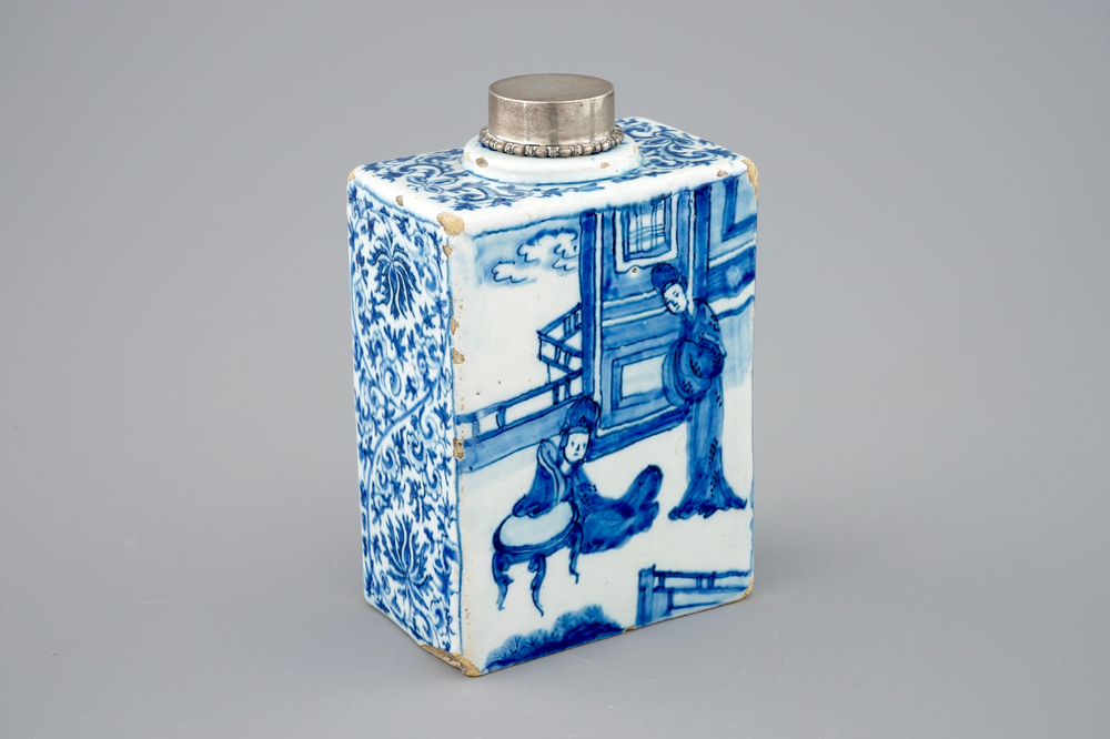 A fine blue and white Dutch Delft chinoiserie tea caddy, Kangxi style, ca. 1700