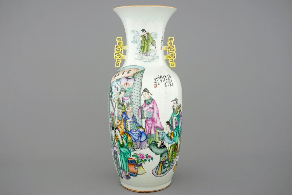 A fine double-sided Chinese famille rose vase, 19/20th C.